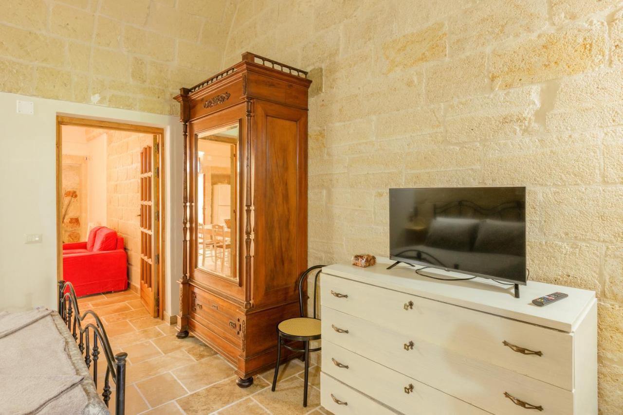 Casolare Lodedo Aparthotel Челие Месапика Екстериор снимка
