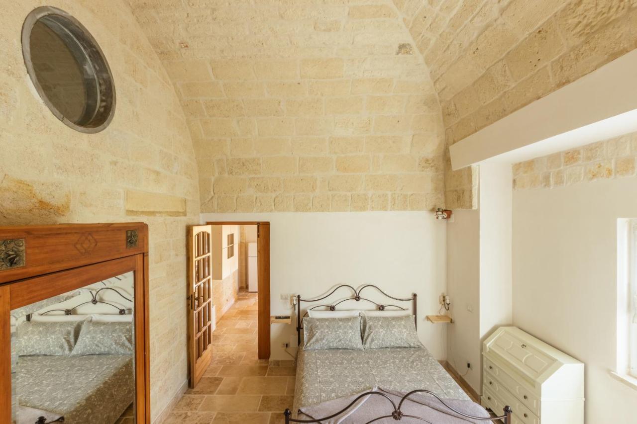 Casolare Lodedo Aparthotel Челие Месапика Екстериор снимка